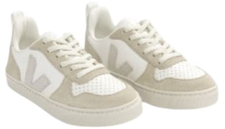 Veja Sneakers v 10 cx0703426cc with laces