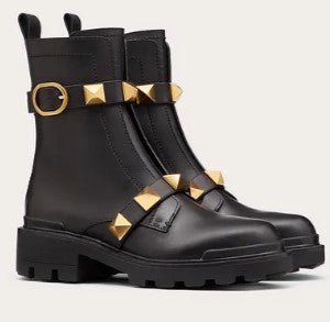 Valentino Garavani Stiefel mit Nietenriemen WW0S0CJ3NK8 mit seitlichem Reißverschluss