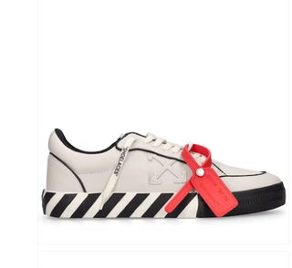 Off-White Omia085le-Sneaker mit Schnürsenkeln