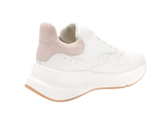 Alexander Mcqueen Sneakers 586409 with laces