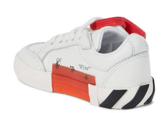 Off-White Vulcanized OGIA001F sneakers with laces