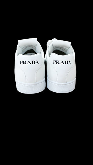 Prada Sneakers 2eg400 with laces