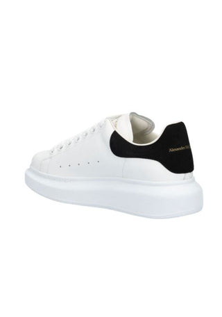 Alexander Mcqueen Sneakers 553770w with laces