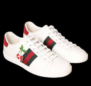 Gucci Sneakers 653135 with laces