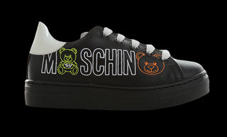 Moschino Sneakers 68863 with laces