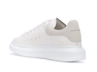 Alexander Mcqueen Sneakers 553770w with laces