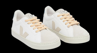 Veja Sneakers rs0502994c with laces