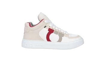 Salvatore Ferragamo Sneakers 0751367 with laces